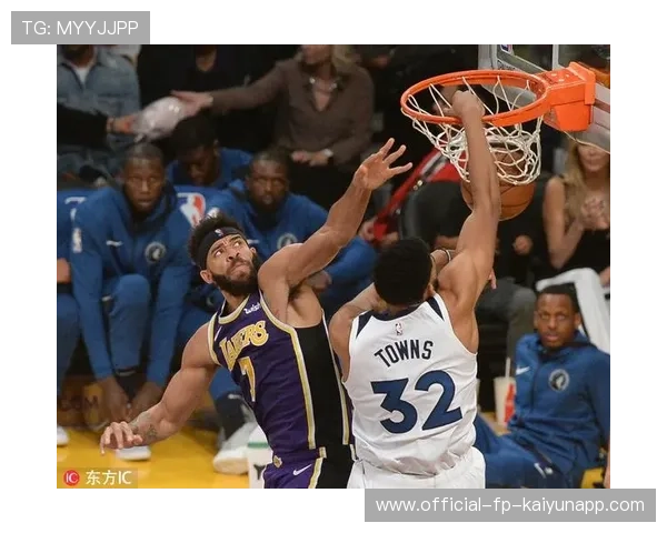 尼科拉·约维奇神仙传球!助攻维金斯0.4秒劈扣封神,篮球场上的传奇瞬间 尼科拉·约维奇神仙传球!助攻维金斯0.4秒劈扣封神,篮球场上的传奇瞬间